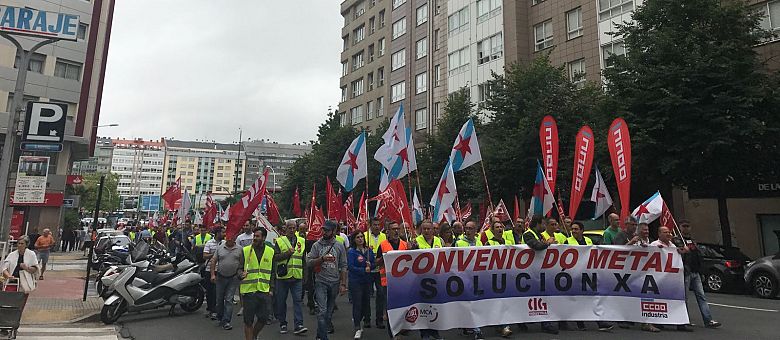 2017-07-13 mani Metal Coruña 003.jpg